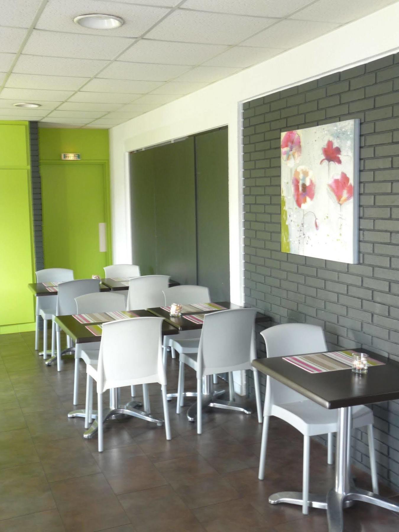 Hotel Restaurant L'Eskemm St Brieuc-Tregueux Exteriör bild
